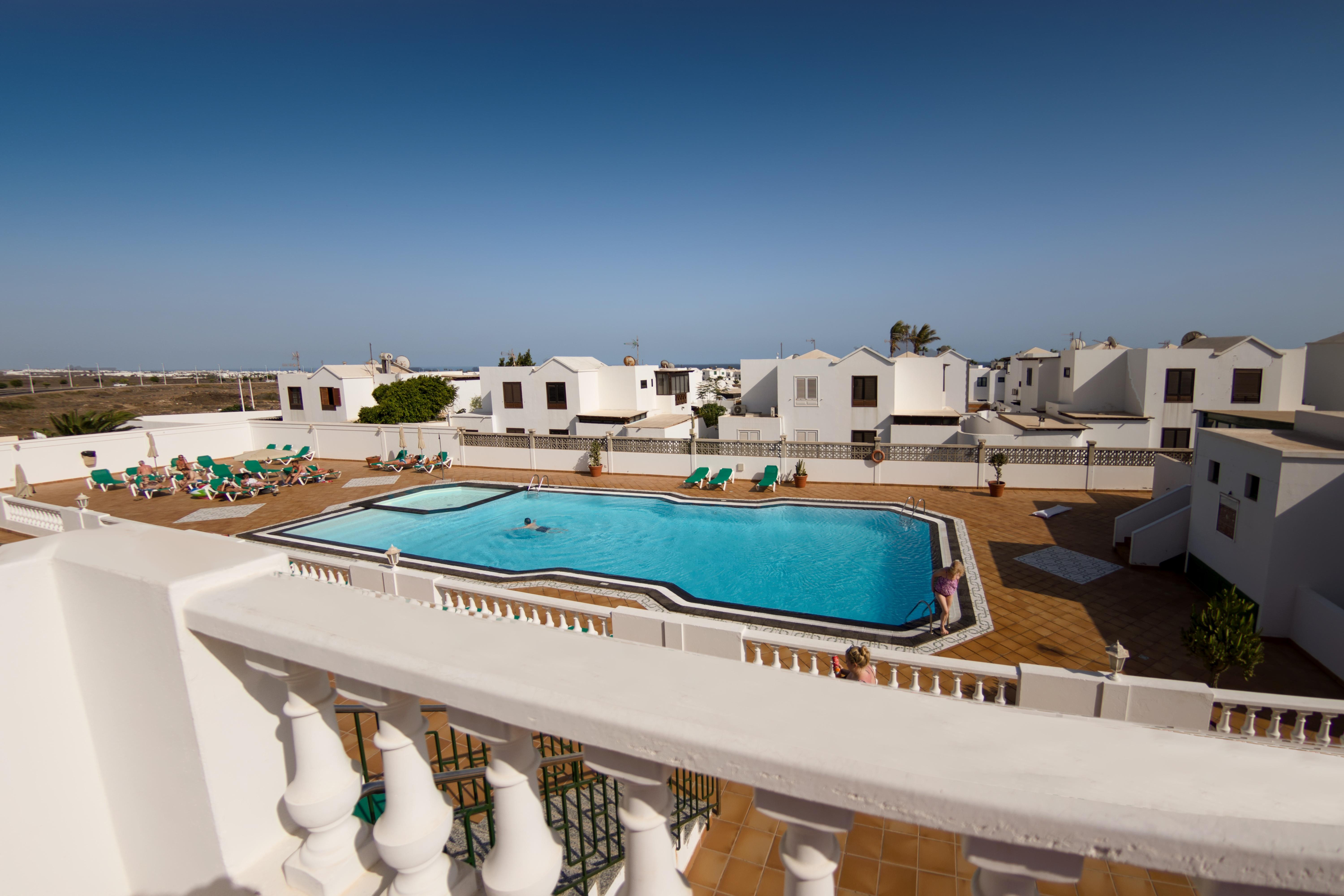 Apartamentos Tisalaya Puerto del Carmen  Exteriör bild