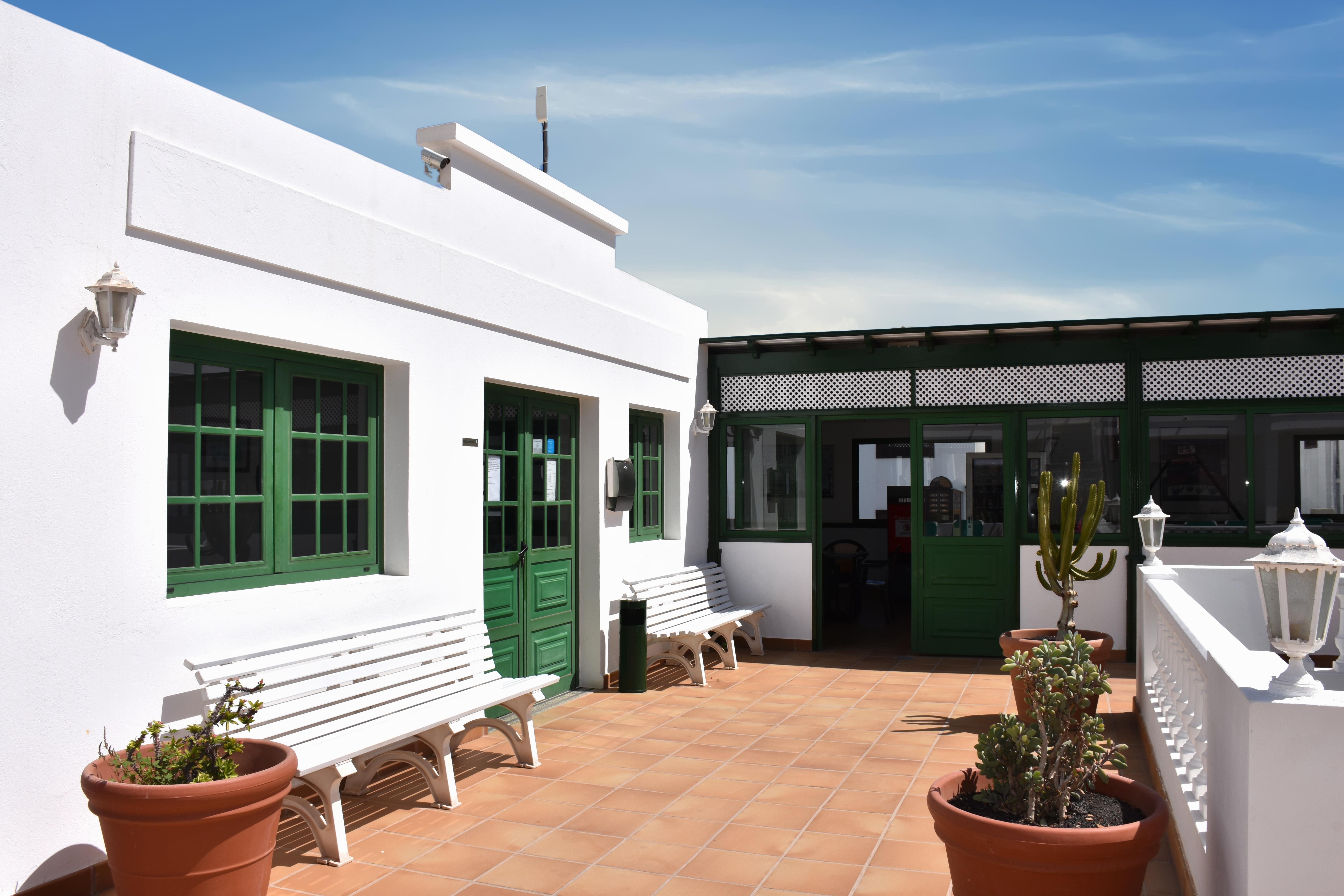 Apartamentos Tisalaya Puerto del Carmen  Exteriör bild