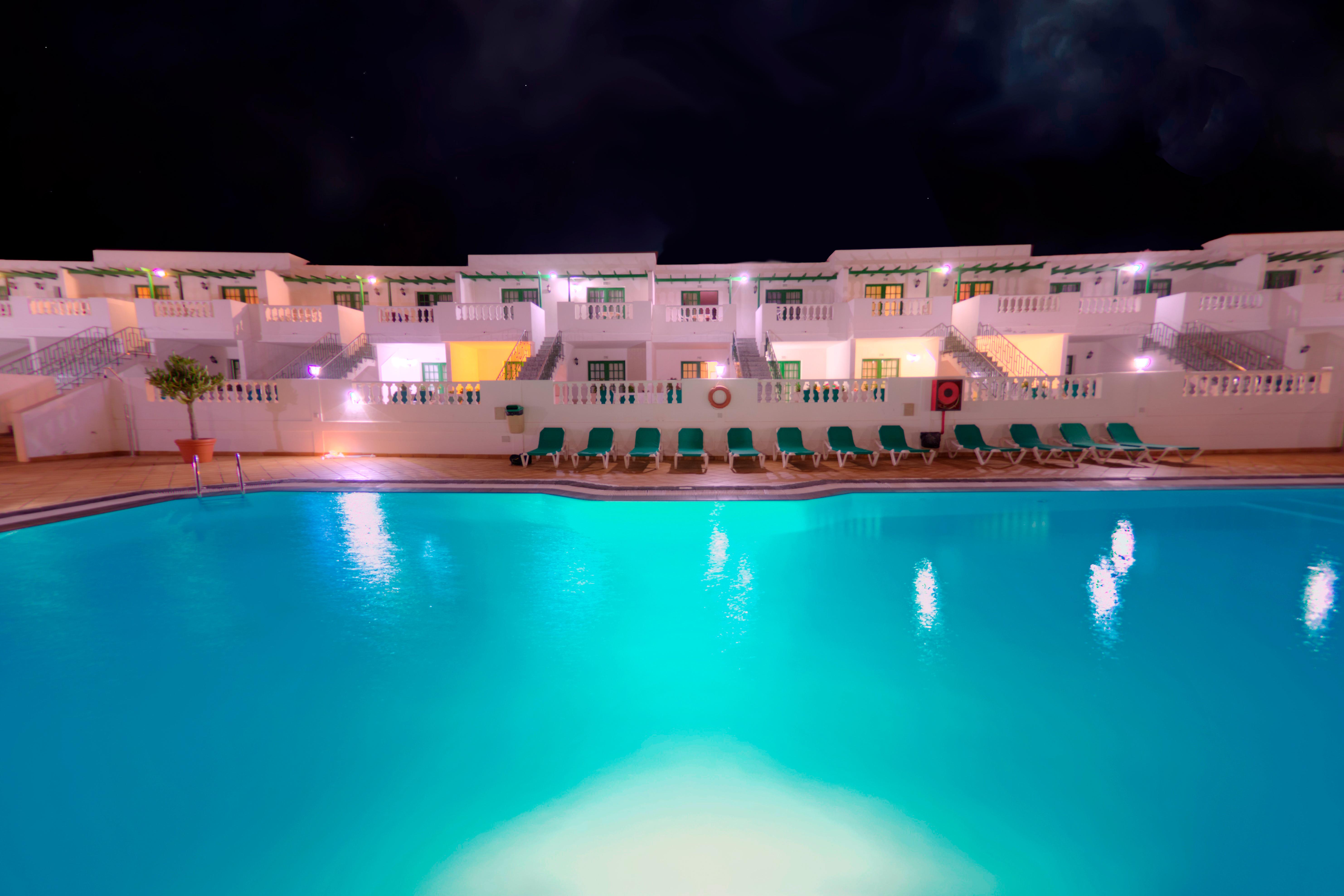 Apartamentos Tisalaya Puerto del Carmen  Exteriör bild