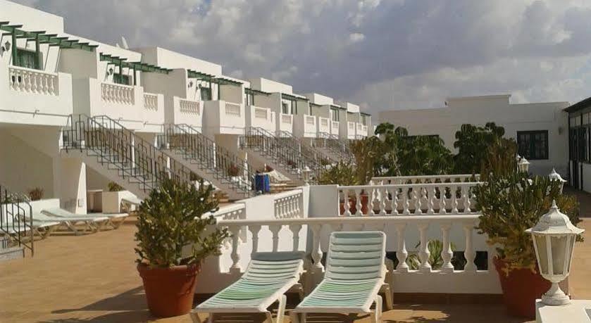 Apartamentos Tisalaya Puerto del Carmen  Exteriör bild