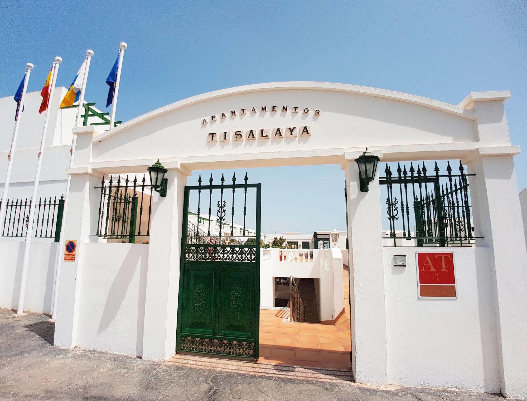 Apartamentos Tisalaya Puerto del Carmen  Exteriör bild